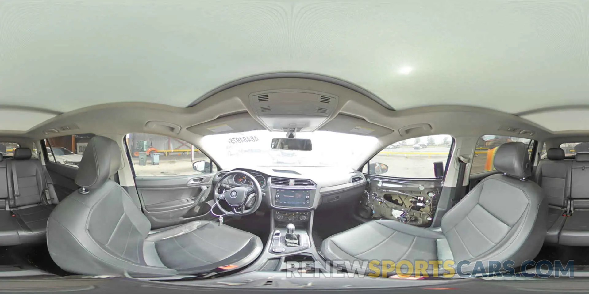 14 Photograph of a damaged car 3VV2B7AX5KM073079 VOLKSWAGEN TIGUAN 2019
