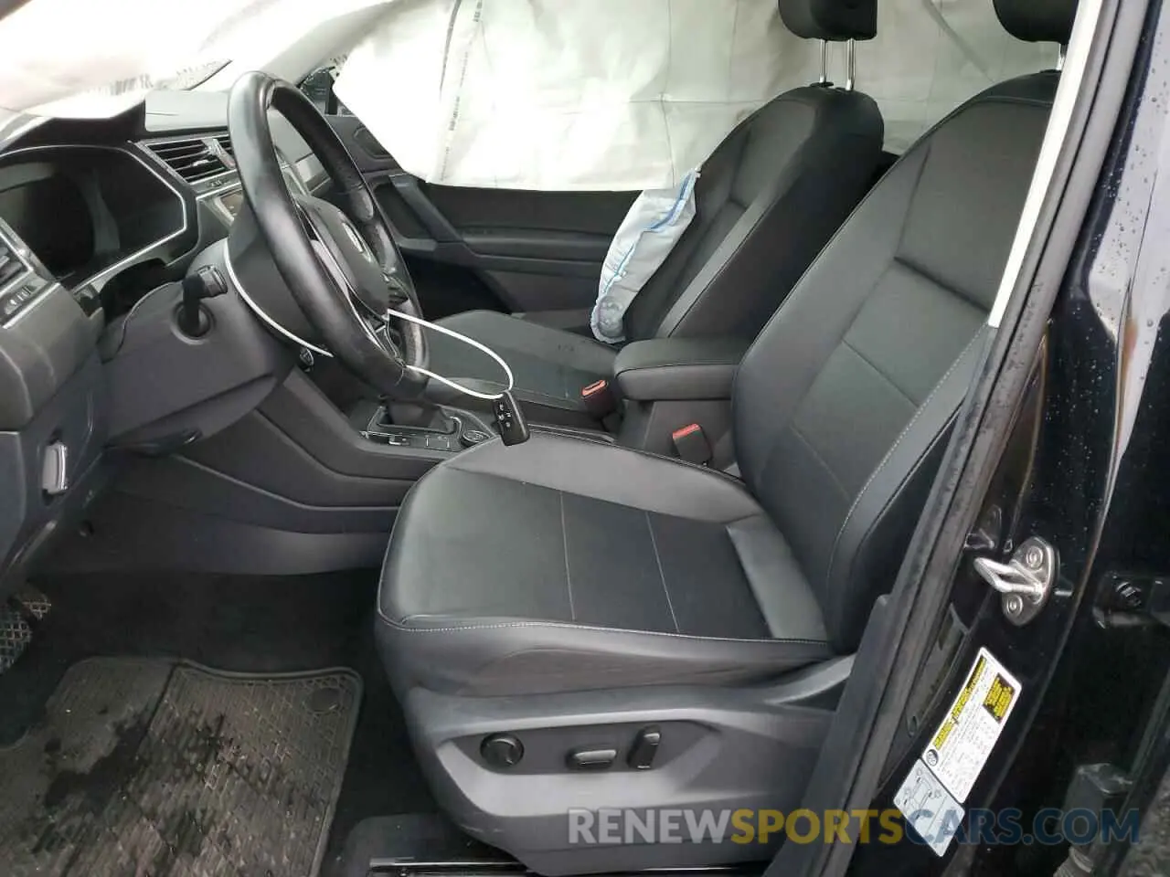 7 Photograph of a damaged car 3VV2B7AX6KM008516 VOLKSWAGEN TIGUAN 2019