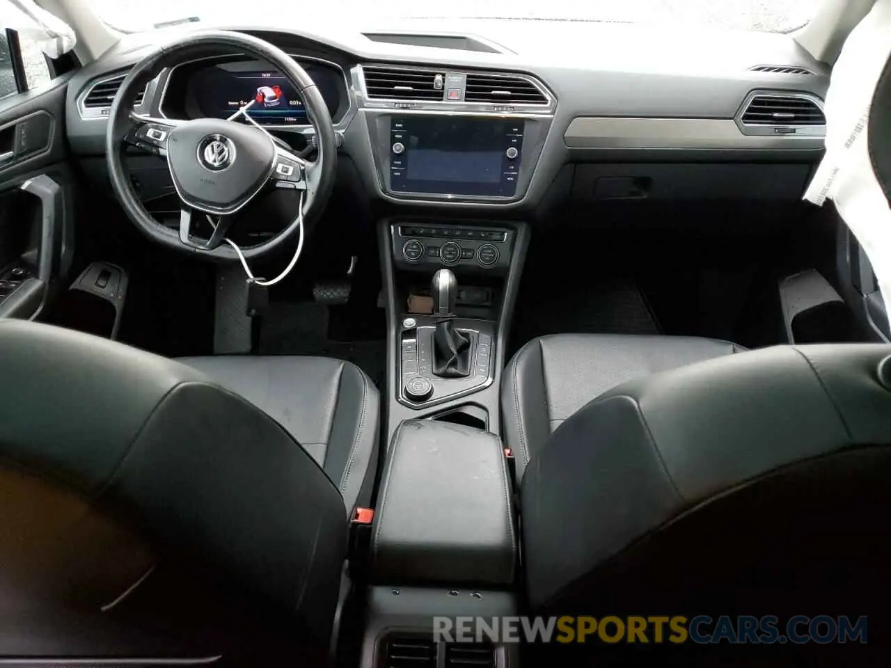 8 Photograph of a damaged car 3VV2B7AX6KM008516 VOLKSWAGEN TIGUAN 2019