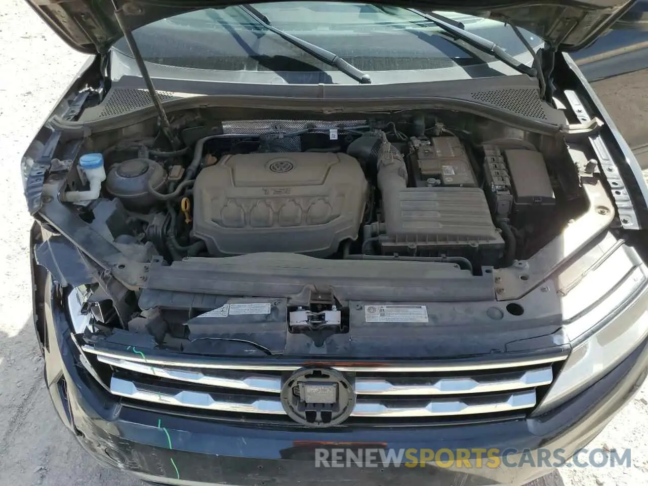 12 Photograph of a damaged car 3VV2B7AX6KM050152 VOLKSWAGEN TIGUAN 2019