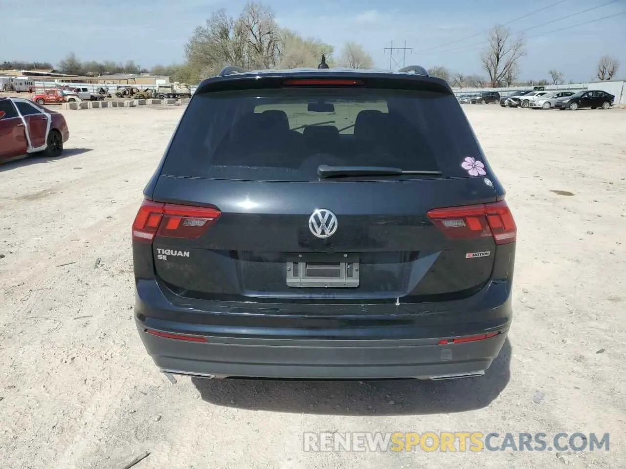 6 Photograph of a damaged car 3VV2B7AX6KM050152 VOLKSWAGEN TIGUAN 2019