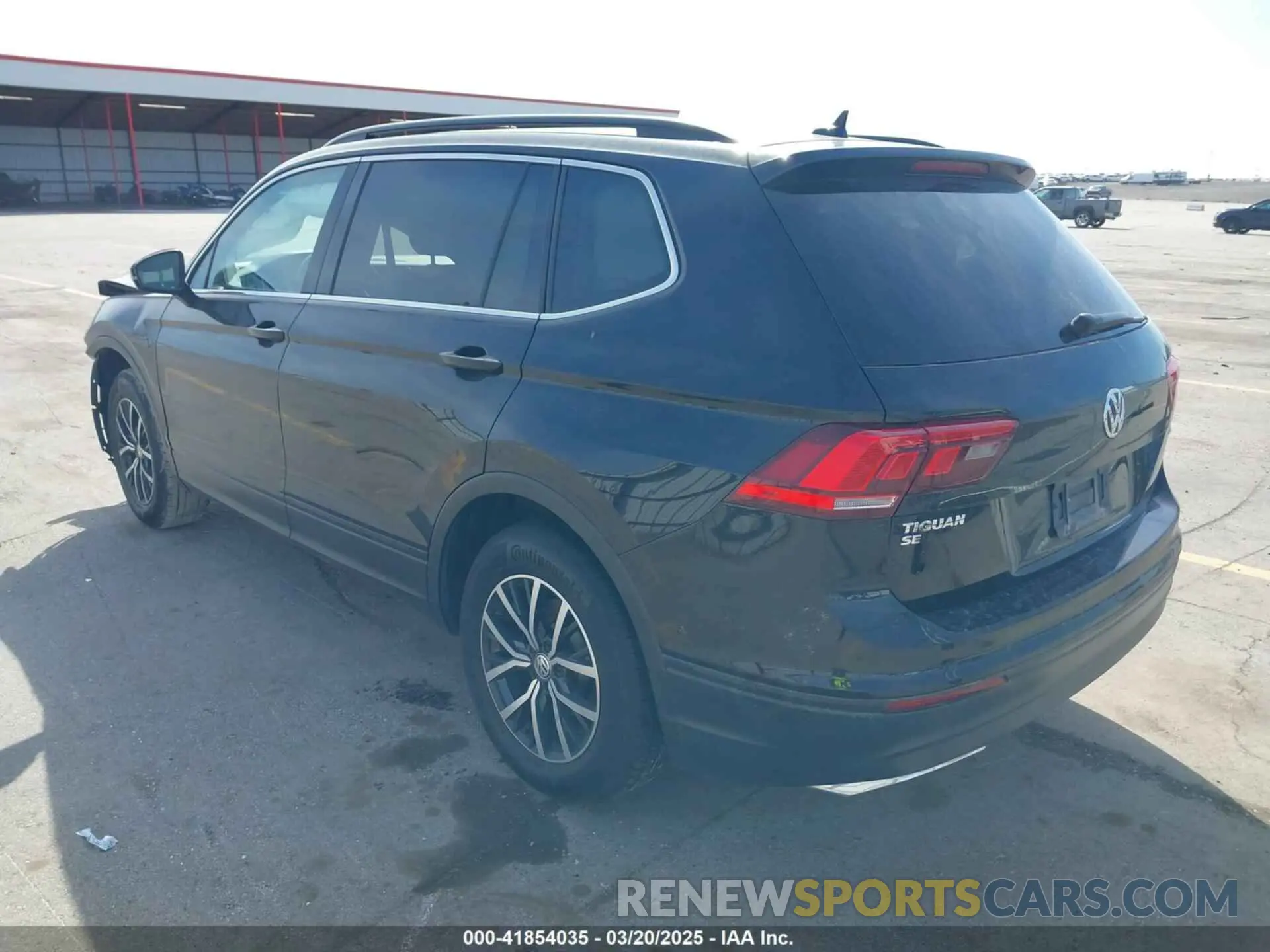 3 Photograph of a damaged car 3VV2B7AX6KM066013 VOLKSWAGEN TIGUAN 2019