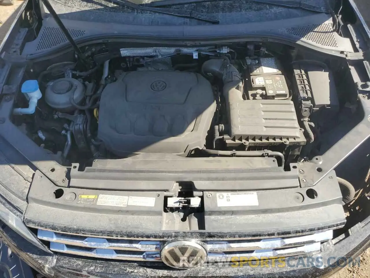 12 Photograph of a damaged car 3VV2B7AX6KM132771 VOLKSWAGEN TIGUAN 2019