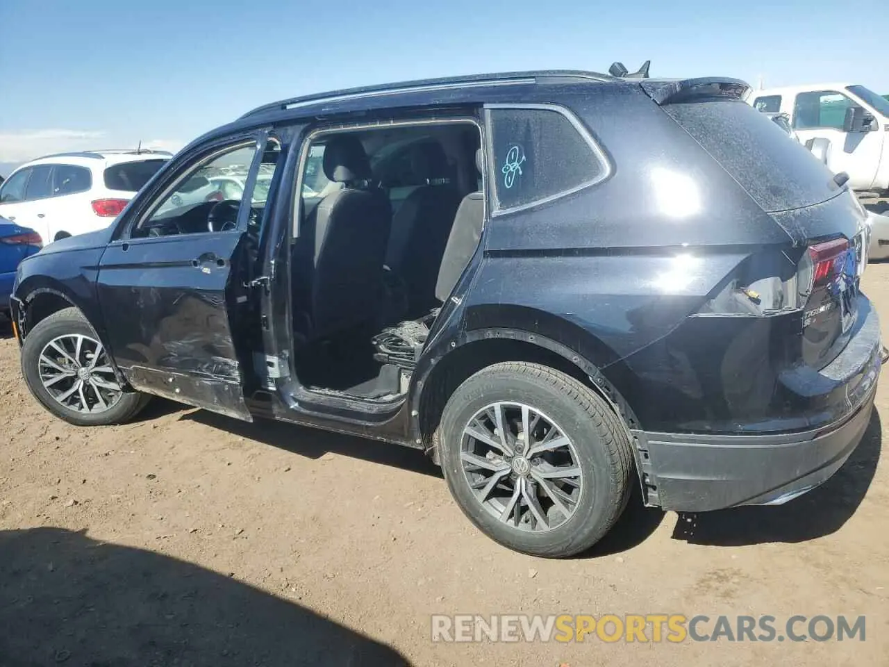2 Photograph of a damaged car 3VV2B7AX6KM132771 VOLKSWAGEN TIGUAN 2019