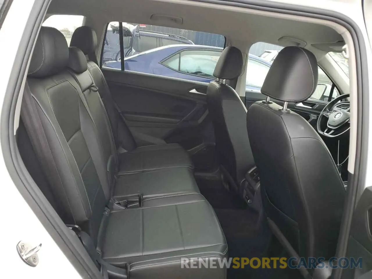 11 Photograph of a damaged car 3VV2B7AX6KM174793 VOLKSWAGEN TIGUAN 2019