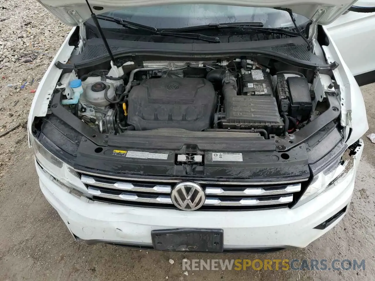 12 Photograph of a damaged car 3VV2B7AX6KM174793 VOLKSWAGEN TIGUAN 2019