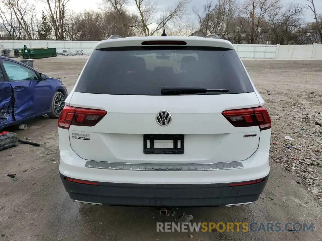 6 Photograph of a damaged car 3VV2B7AX6KM174793 VOLKSWAGEN TIGUAN 2019