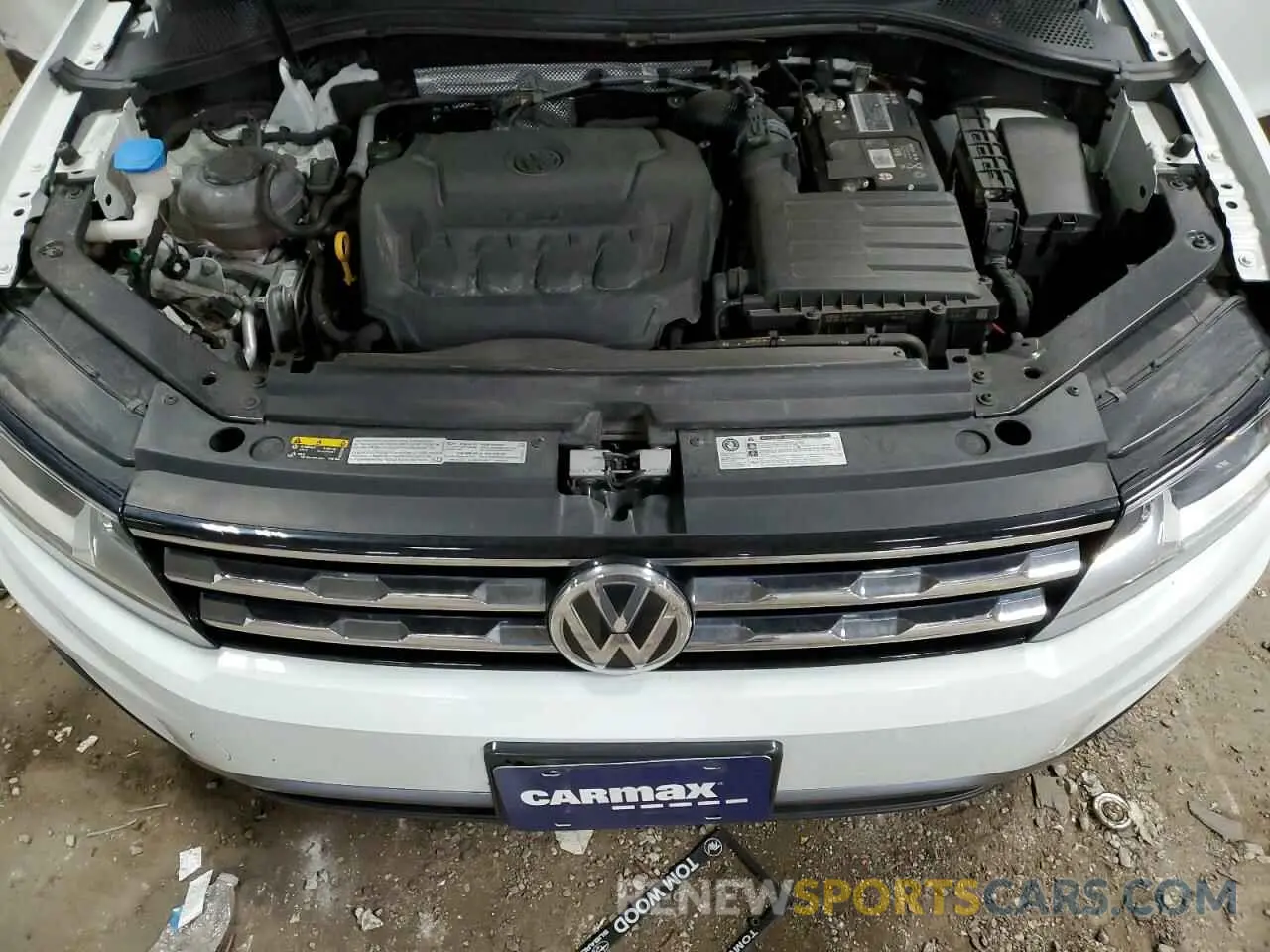 14 Photograph of a damaged car 3VV2B7AX7KM030489 VOLKSWAGEN TIGUAN 2019
