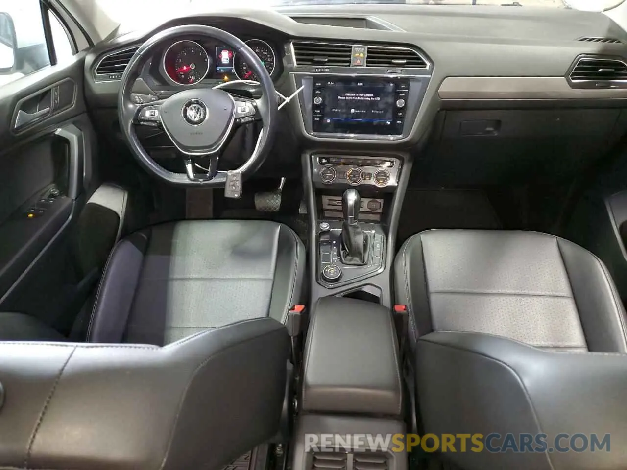 8 Photograph of a damaged car 3VV2B7AX7KM030489 VOLKSWAGEN TIGUAN 2019