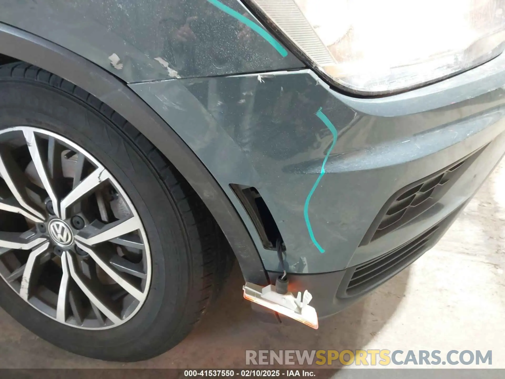 6 Photograph of a damaged car 3VV2B7AX7KM079093 VOLKSWAGEN TIGUAN 2019