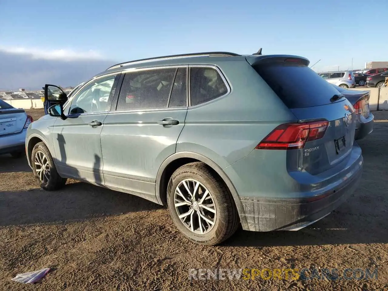 2 Photograph of a damaged car 3VV2B7AX7KM084505 VOLKSWAGEN TIGUAN 2019