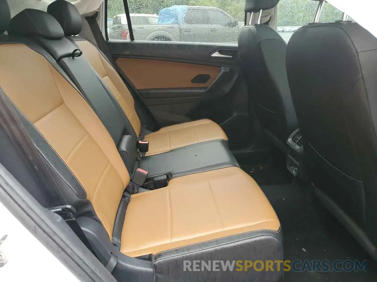 11 Photograph of a damaged car 3VV2B7AX7KM151510 VOLKSWAGEN TIGUAN 2019