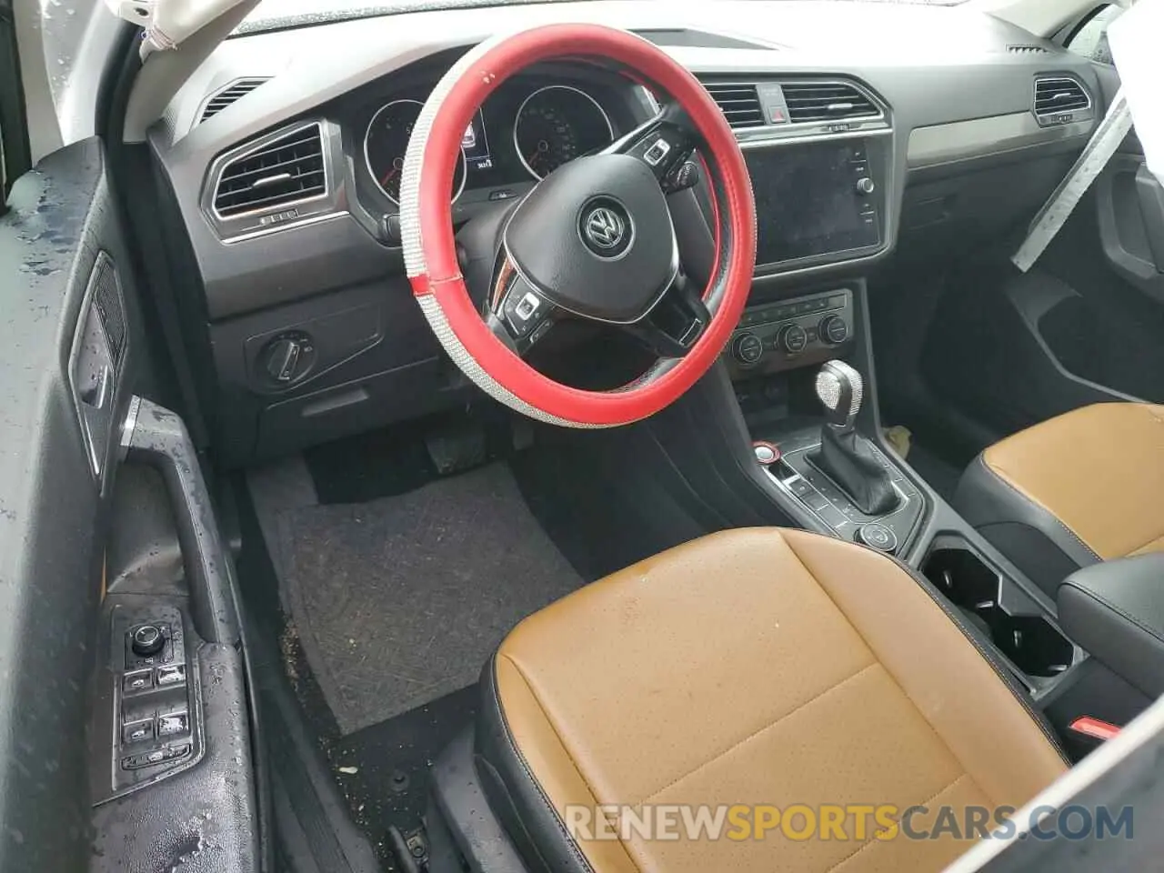 8 Photograph of a damaged car 3VV2B7AX7KM151510 VOLKSWAGEN TIGUAN 2019