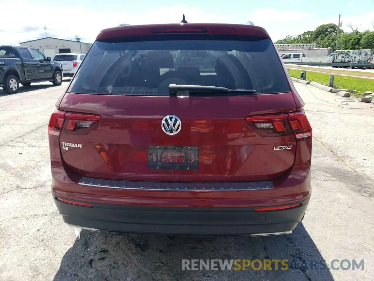 6 Photograph of a damaged car 3VV2B7AX7KM157551 VOLKSWAGEN TIGUAN 2019