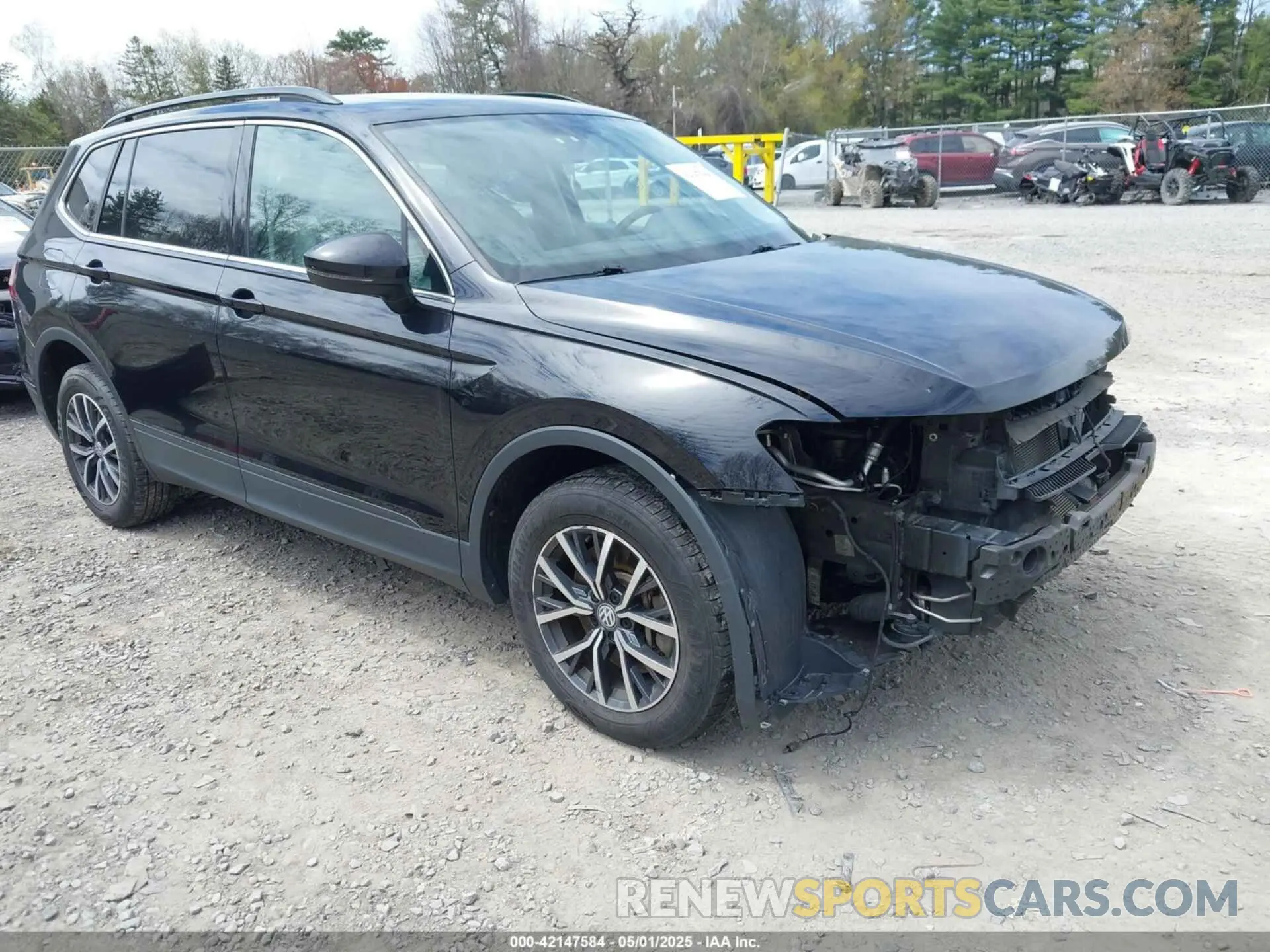 1 Photograph of a damaged car 3VV2B7AX7KM174382 VOLKSWAGEN TIGUAN 2019