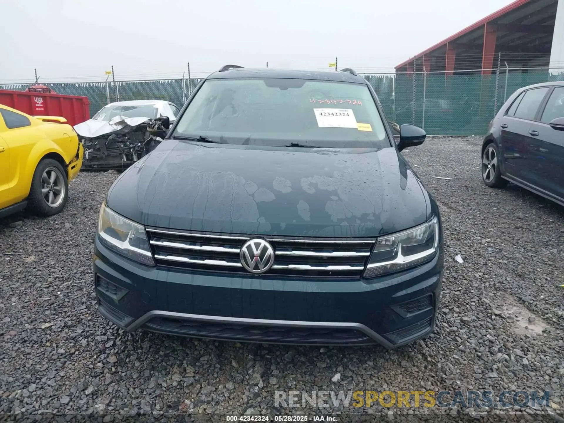 12 Photograph of a damaged car 3VV2B7AX8KM028878 VOLKSWAGEN TIGUAN 2019