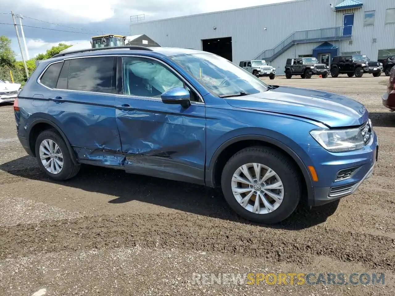 4 Photograph of a damaged car 3VV2B7AX8KM047706 VOLKSWAGEN TIGUAN 2019