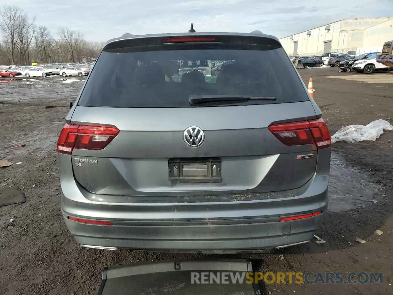6 Photograph of a damaged car 3VV2B7AX8KM144128 VOLKSWAGEN TIGUAN 2019