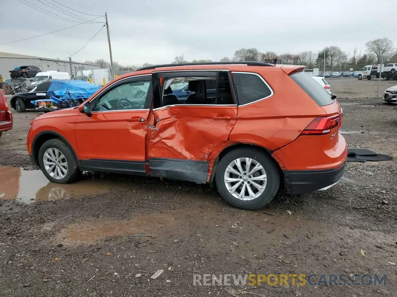 2 Photograph of a damaged car 3VV2B7AX8KM152231 VOLKSWAGEN TIGUAN 2019