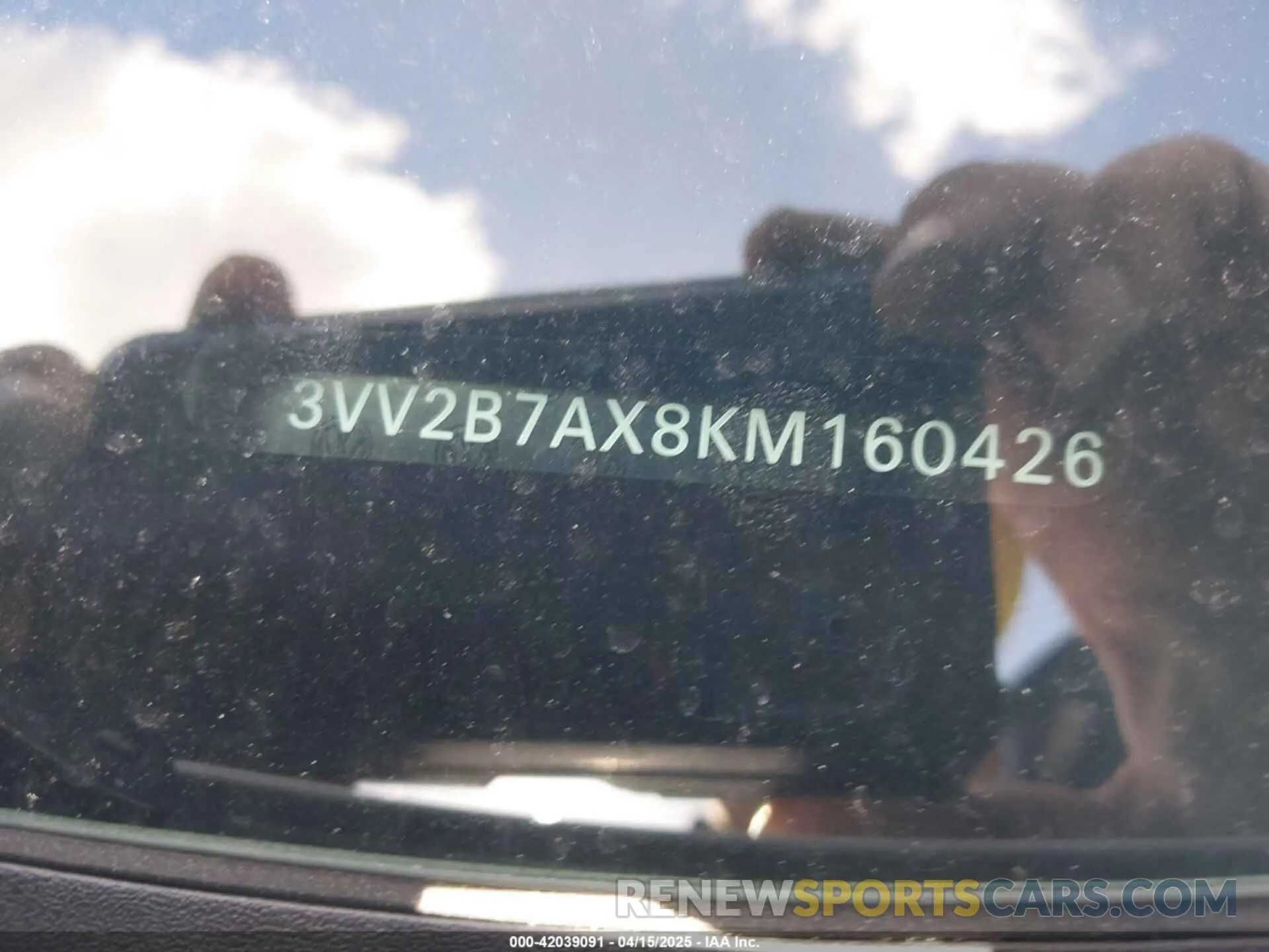 9 Photograph of a damaged car 3VV2B7AX8KM160426 VOLKSWAGEN TIGUAN 2019