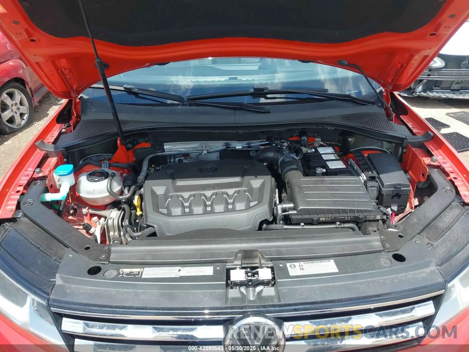 10 Photograph of a damaged car 3VV2B7AX8KM165738 VOLKSWAGEN TIGUAN 2019