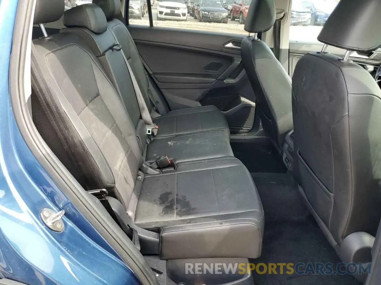 10 Photograph of a damaged car 3VV2B7AX9KM006968 VOLKSWAGEN TIGUAN 2019
