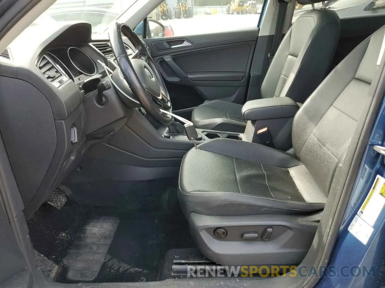 7 Photograph of a damaged car 3VV2B7AX9KM006968 VOLKSWAGEN TIGUAN 2019