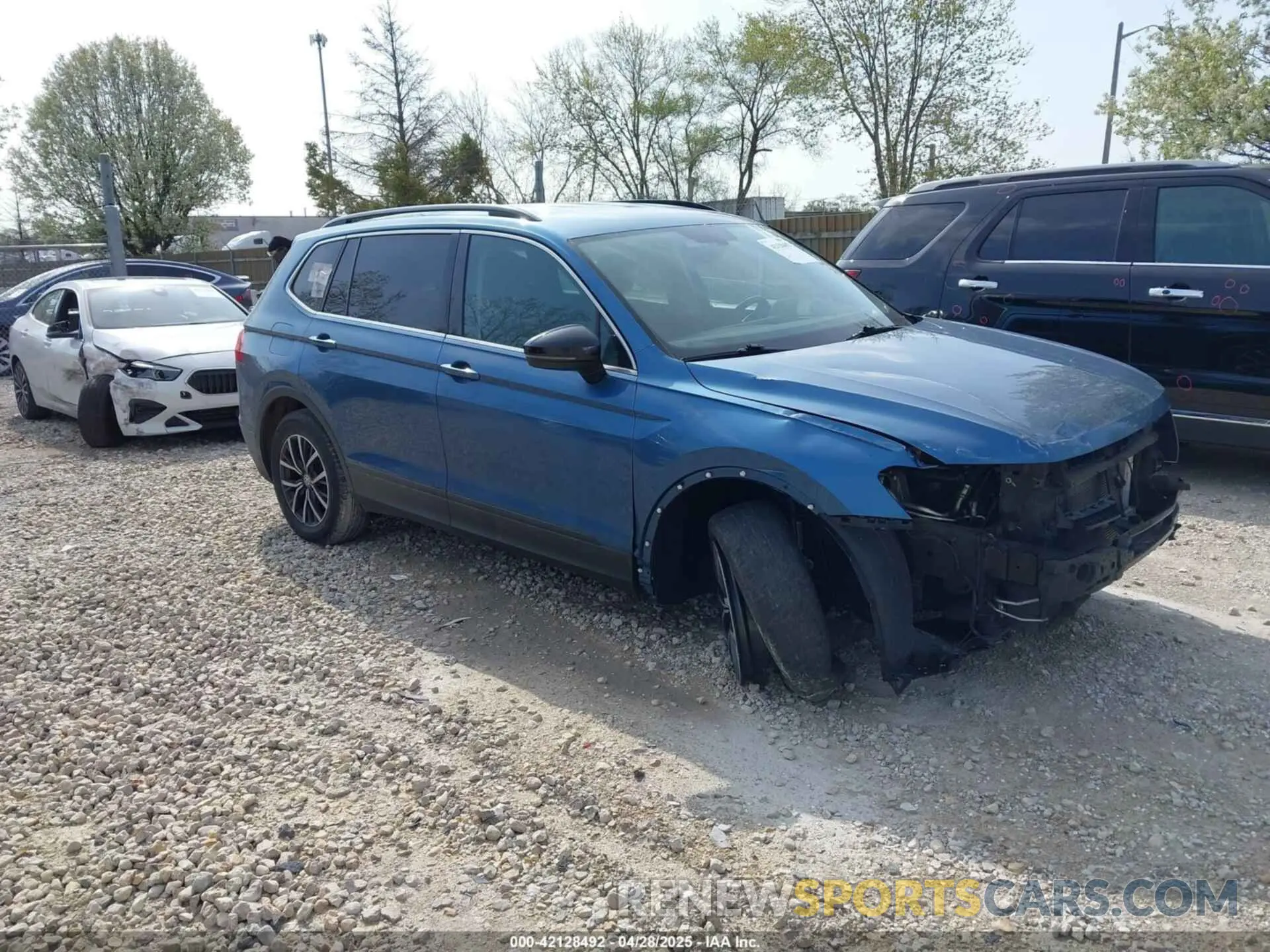 1 Photograph of a damaged car 3VV2B7AX9KM069553 VOLKSWAGEN TIGUAN 2019