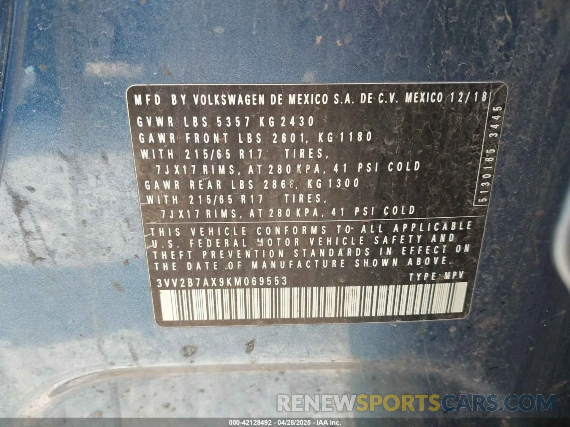 9 Photograph of a damaged car 3VV2B7AX9KM069553 VOLKSWAGEN TIGUAN 2019