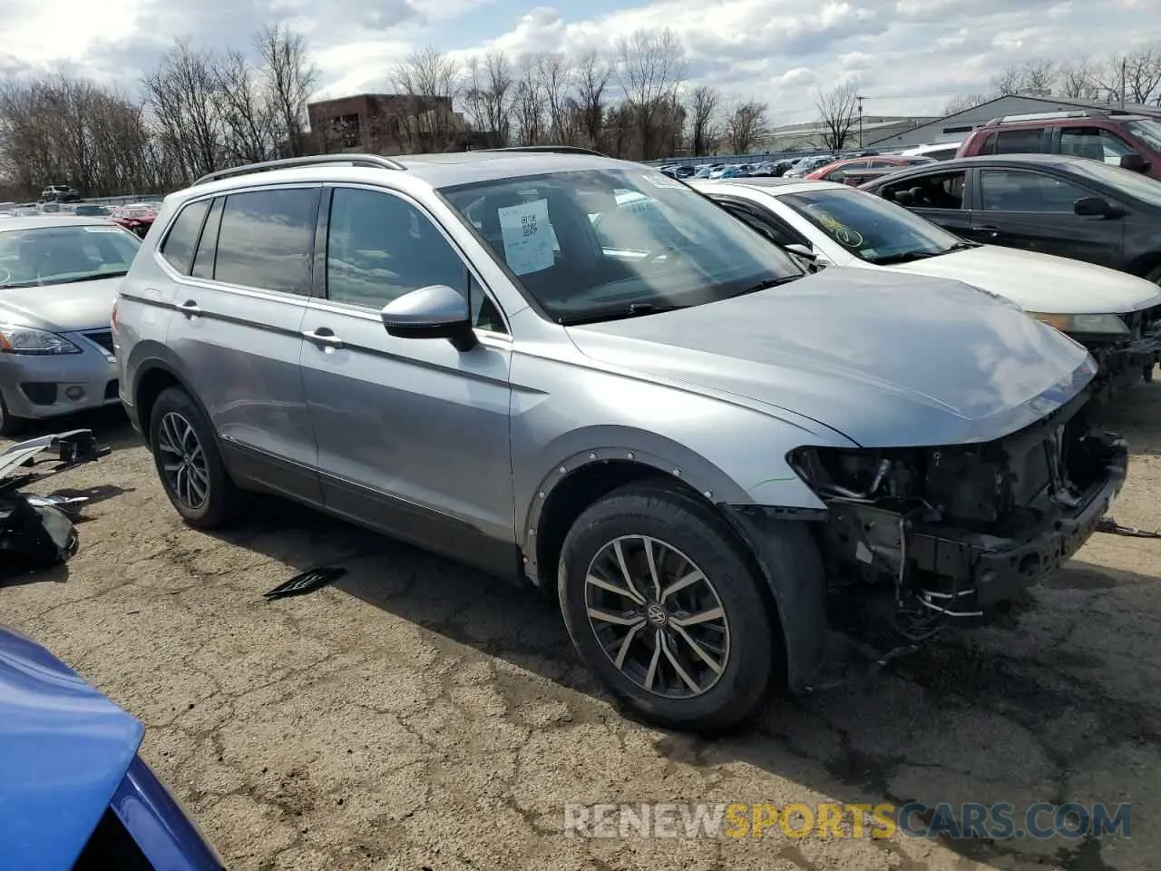 4 Photograph of a damaged car 3VV2B7AX9KM121005 VOLKSWAGEN TIGUAN 2019