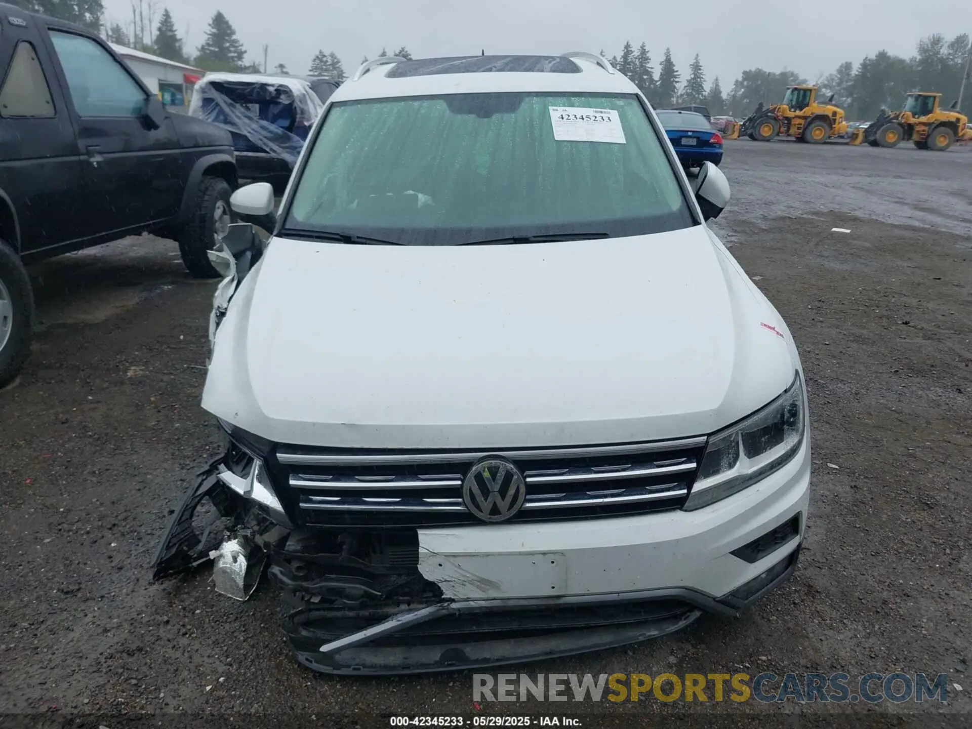 11 Photograph of a damaged car 3VV2B7AXXKM009359 VOLKSWAGEN TIGUAN 2019