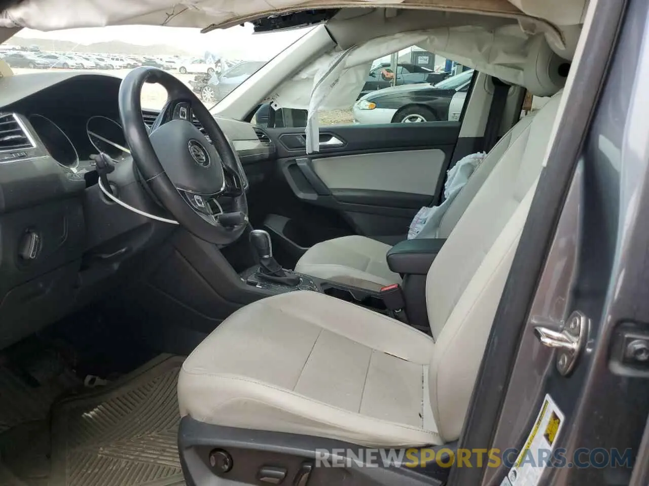 7 Photograph of a damaged car 3VV2B7AXXKM029773 VOLKSWAGEN TIGUAN 2019