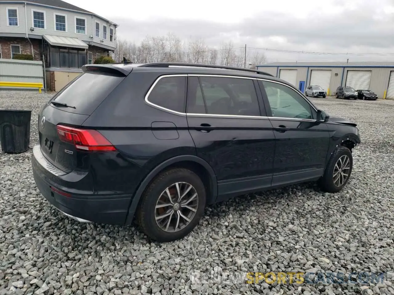 3 Photograph of a damaged car 3VV2B7AXXKM068394 VOLKSWAGEN TIGUAN 2019