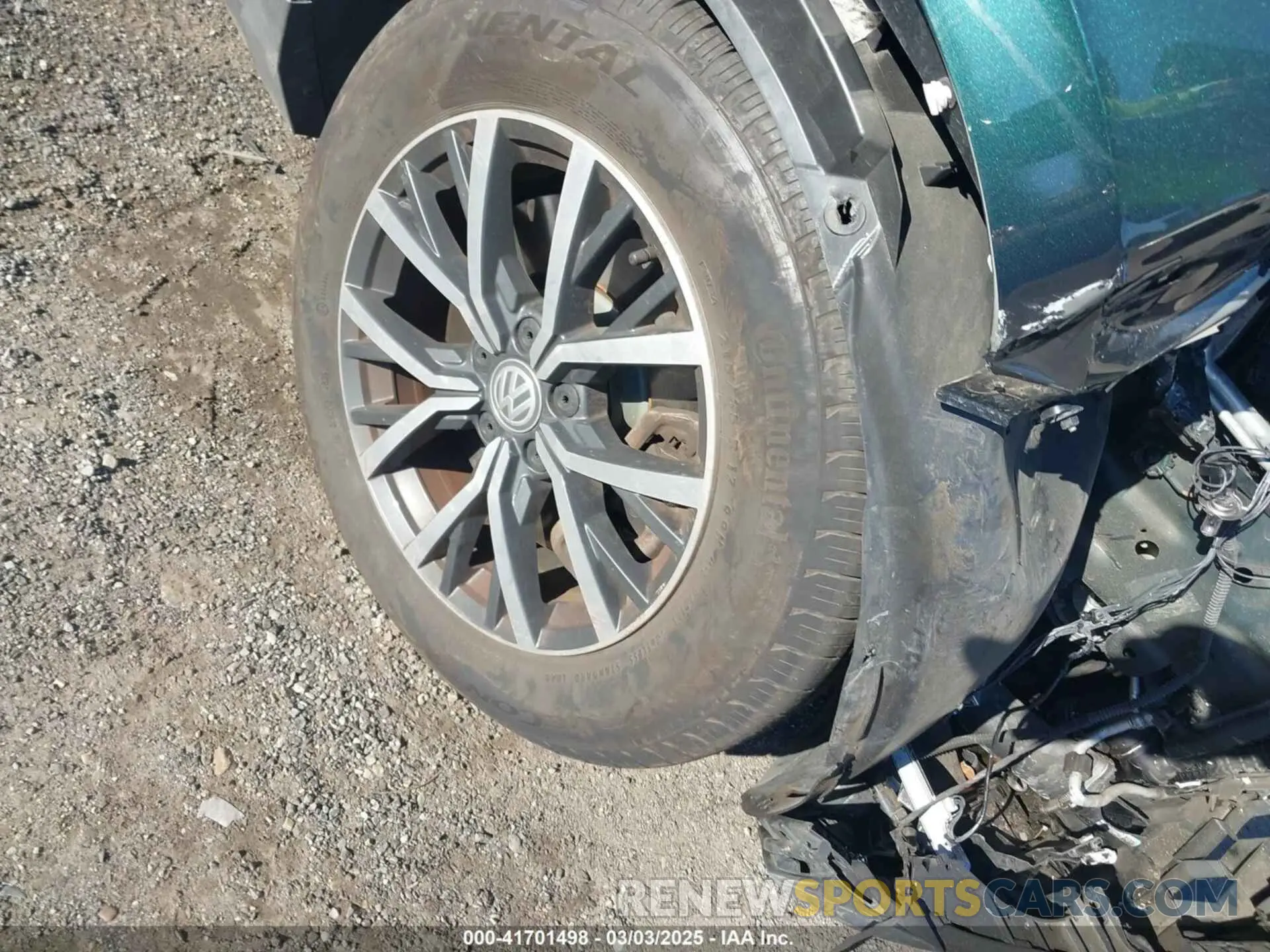 12 Photograph of a damaged car 3VV2B7AXXKM072459 VOLKSWAGEN TIGUAN 2019