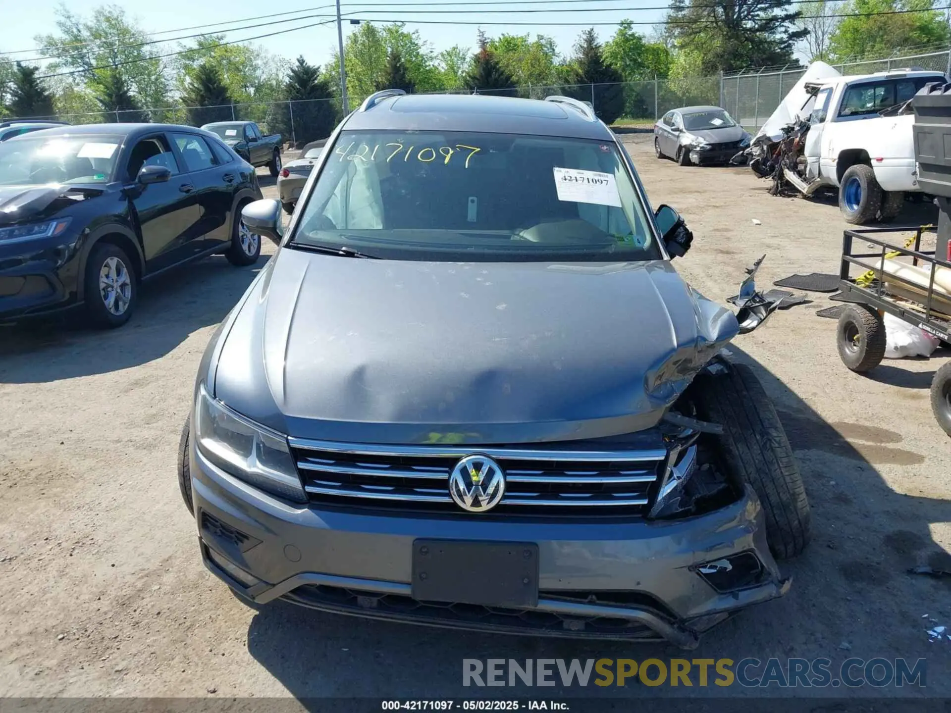 12 Photograph of a damaged car 3VV2B7AXXKM084286 VOLKSWAGEN TIGUAN 2019