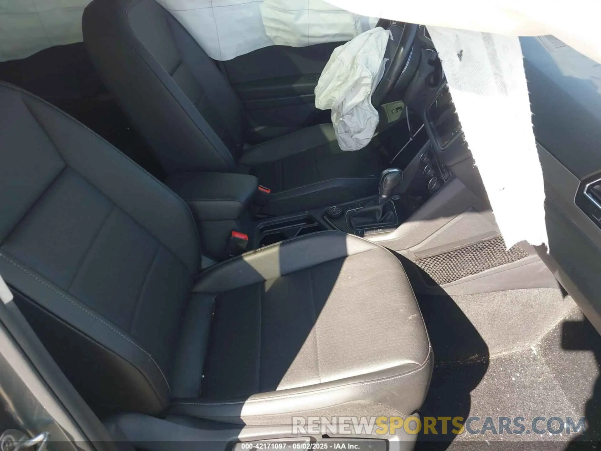 5 Photograph of a damaged car 3VV2B7AXXKM084286 VOLKSWAGEN TIGUAN 2019