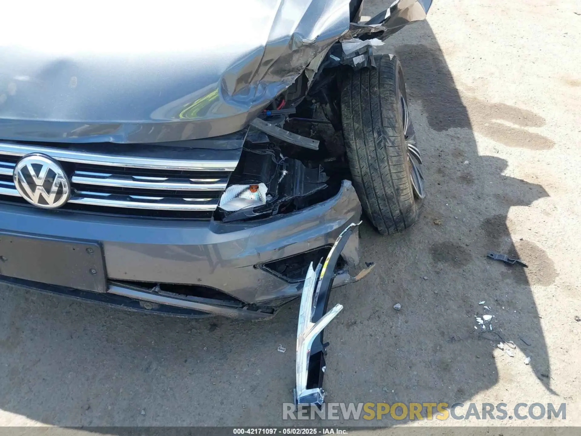 6 Photograph of a damaged car 3VV2B7AXXKM084286 VOLKSWAGEN TIGUAN 2019