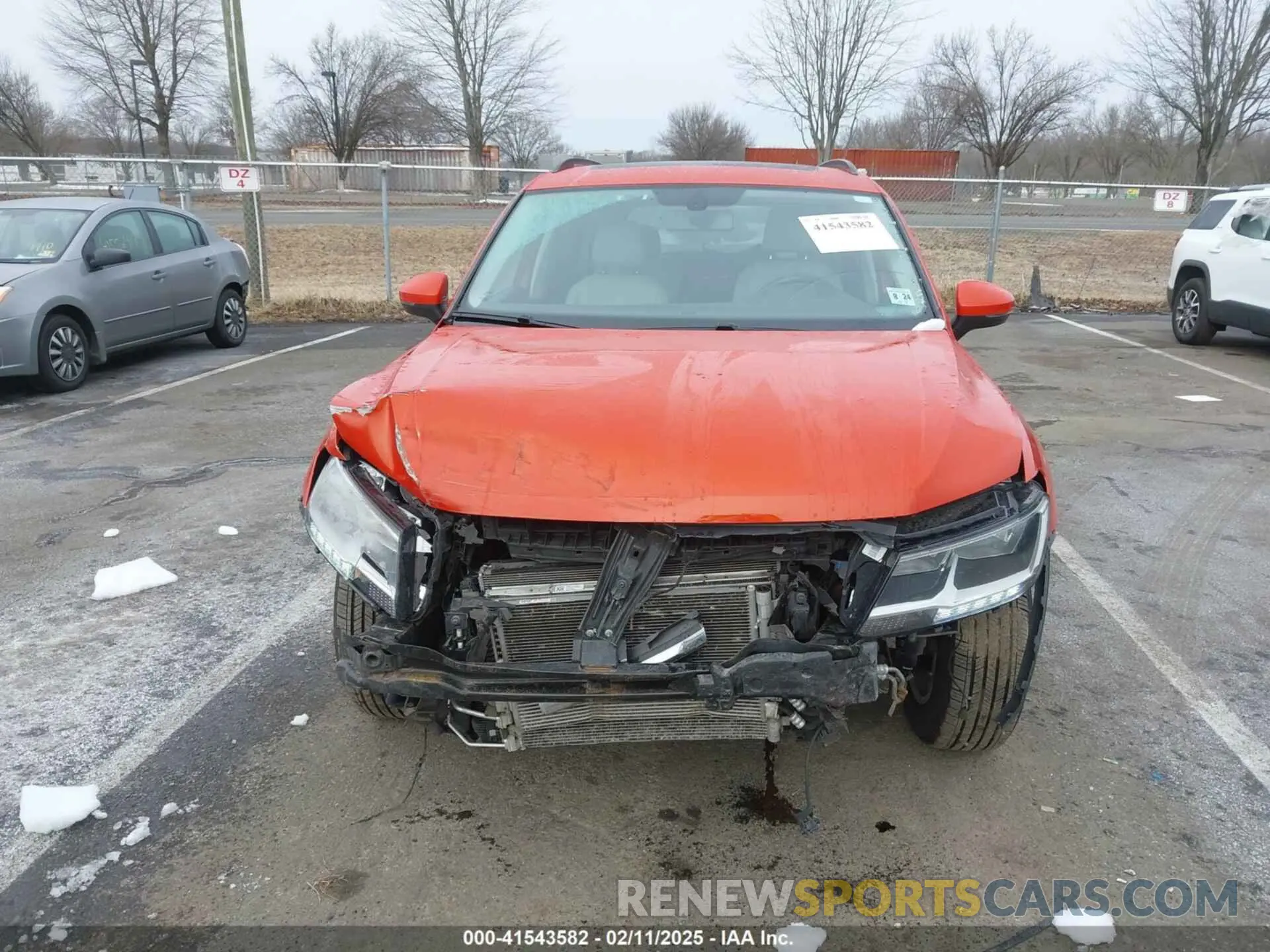 12 Photograph of a damaged car 3VV2B7AXXKM146446 VOLKSWAGEN TIGUAN 2019