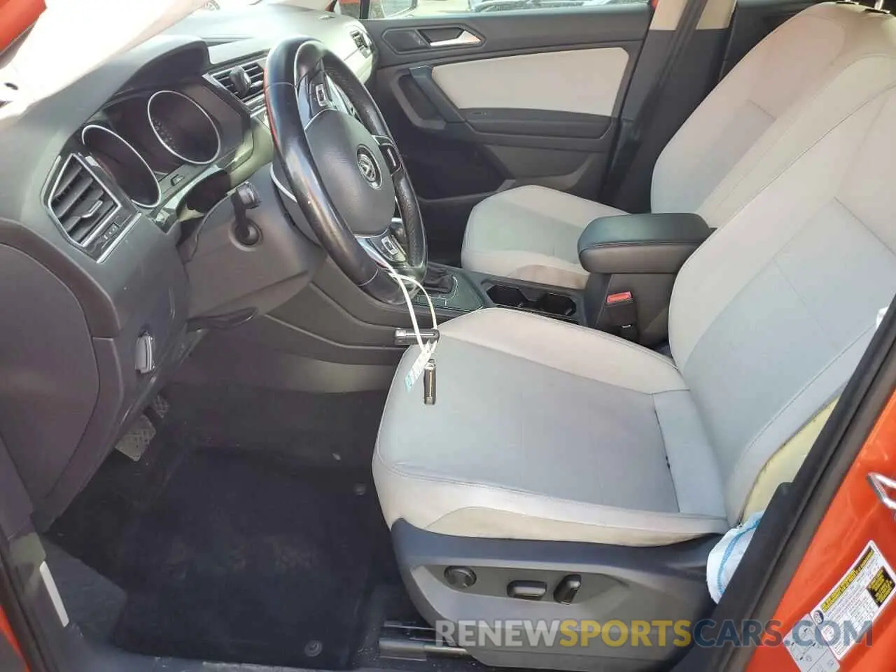7 Photograph of a damaged car 3VV3B7AX0KM093552 VOLKSWAGEN TIGUAN 2019
