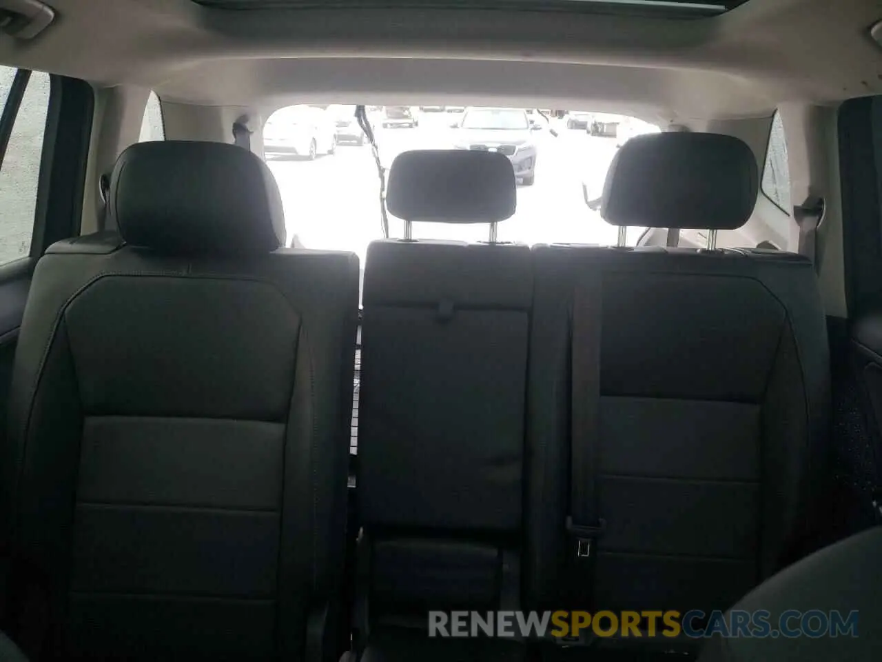 10 Photograph of a damaged car 3VV3B7AX0KM109507 VOLKSWAGEN TIGUAN 2019