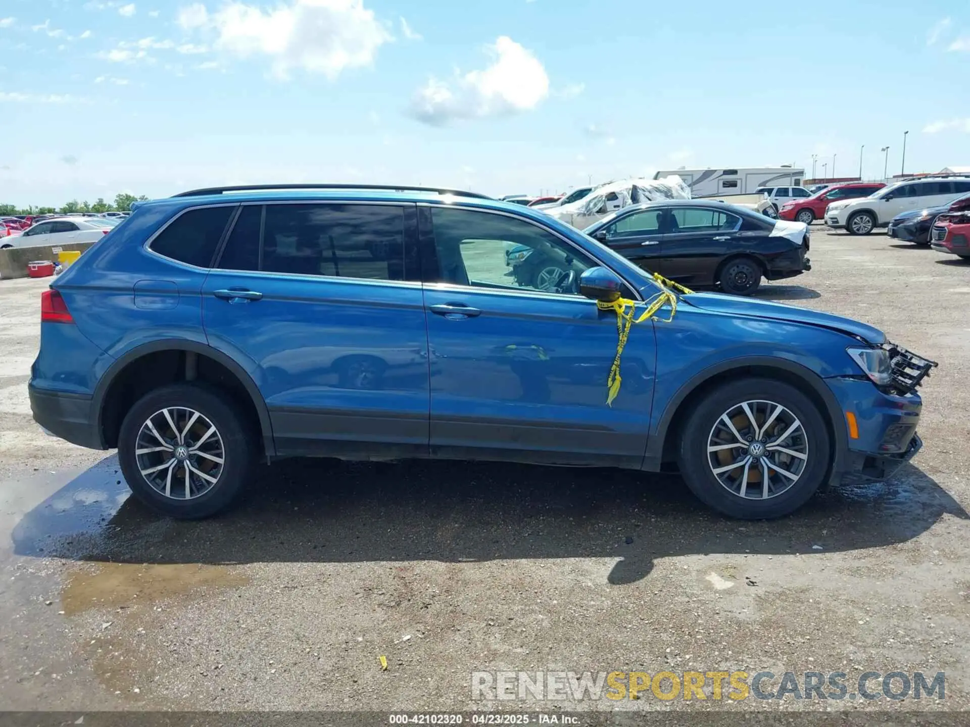 13 Photograph of a damaged car 3VV3B7AX1KM056655 VOLKSWAGEN TIGUAN 2019