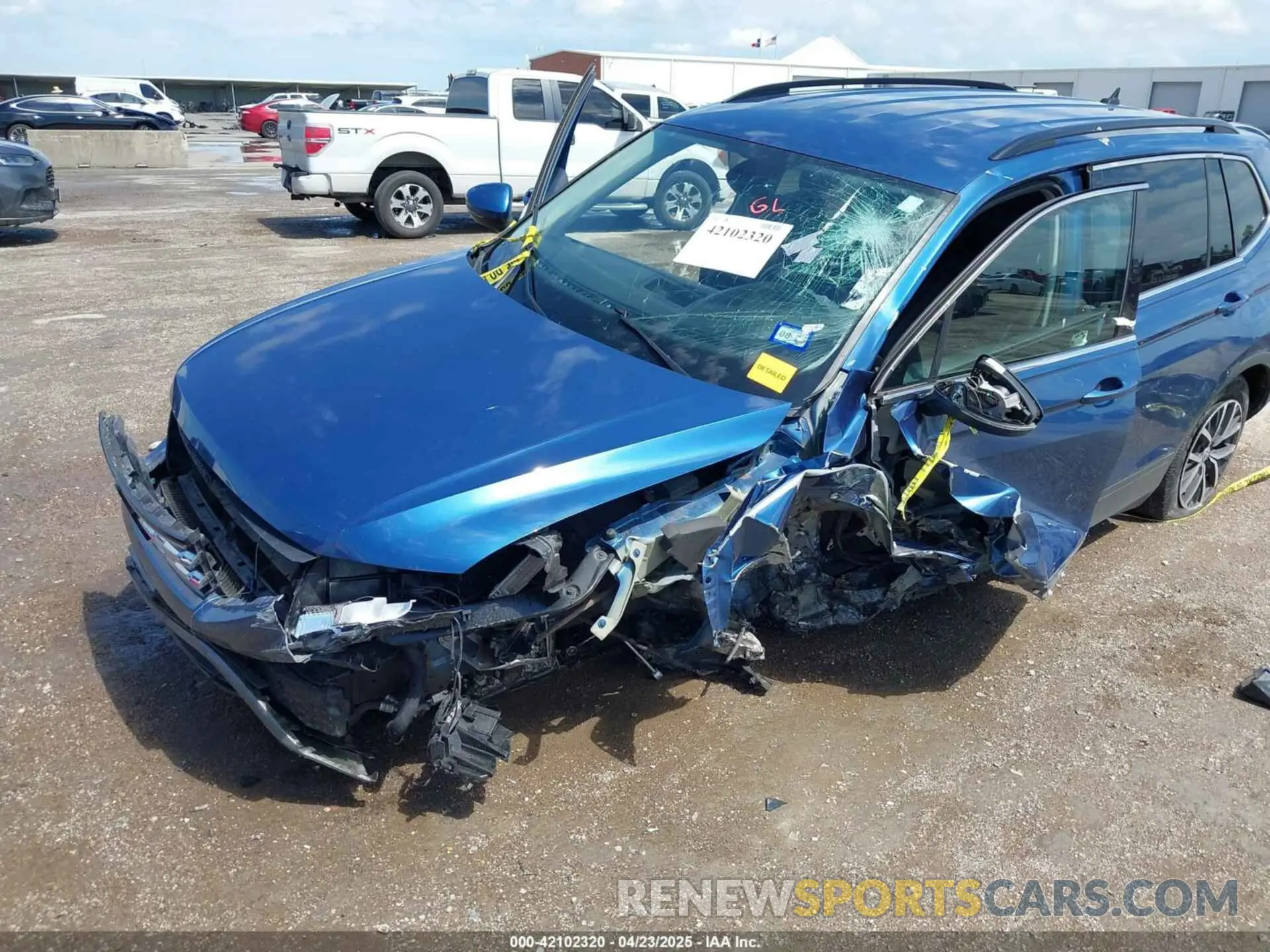 6 Photograph of a damaged car 3VV3B7AX1KM056655 VOLKSWAGEN TIGUAN 2019