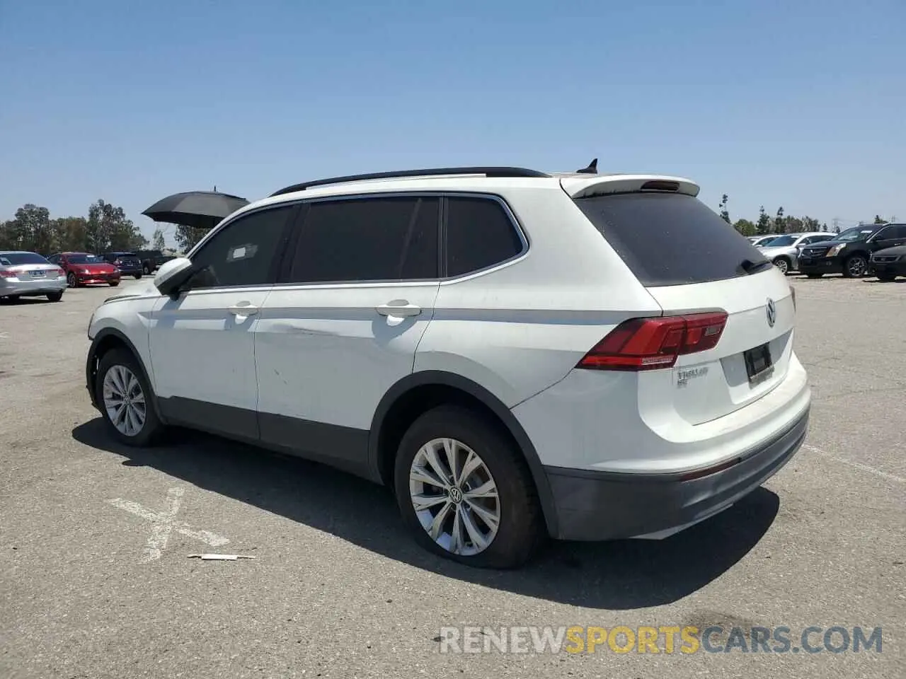 2 Photograph of a damaged car 3VV3B7AX1KM074766 VOLKSWAGEN TIGUAN 2019