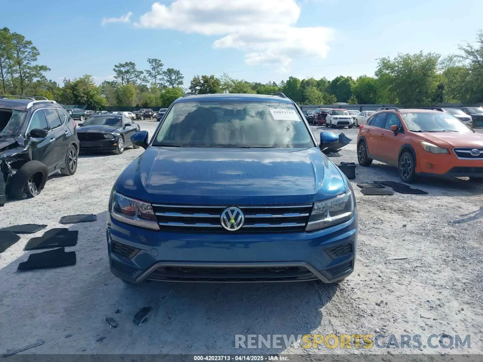 13 Photograph of a damaged car 3VV3B7AX2KM006055 VOLKSWAGEN TIGUAN 2019