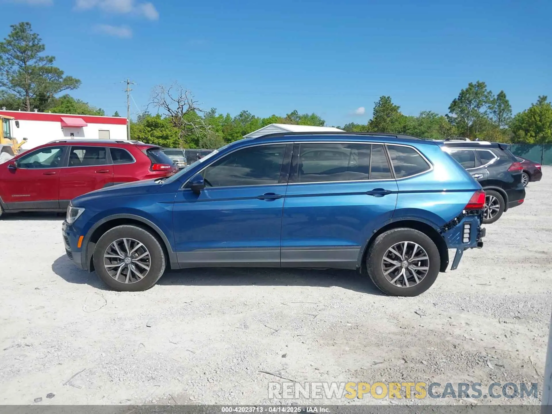 15 Photograph of a damaged car 3VV3B7AX2KM006055 VOLKSWAGEN TIGUAN 2019