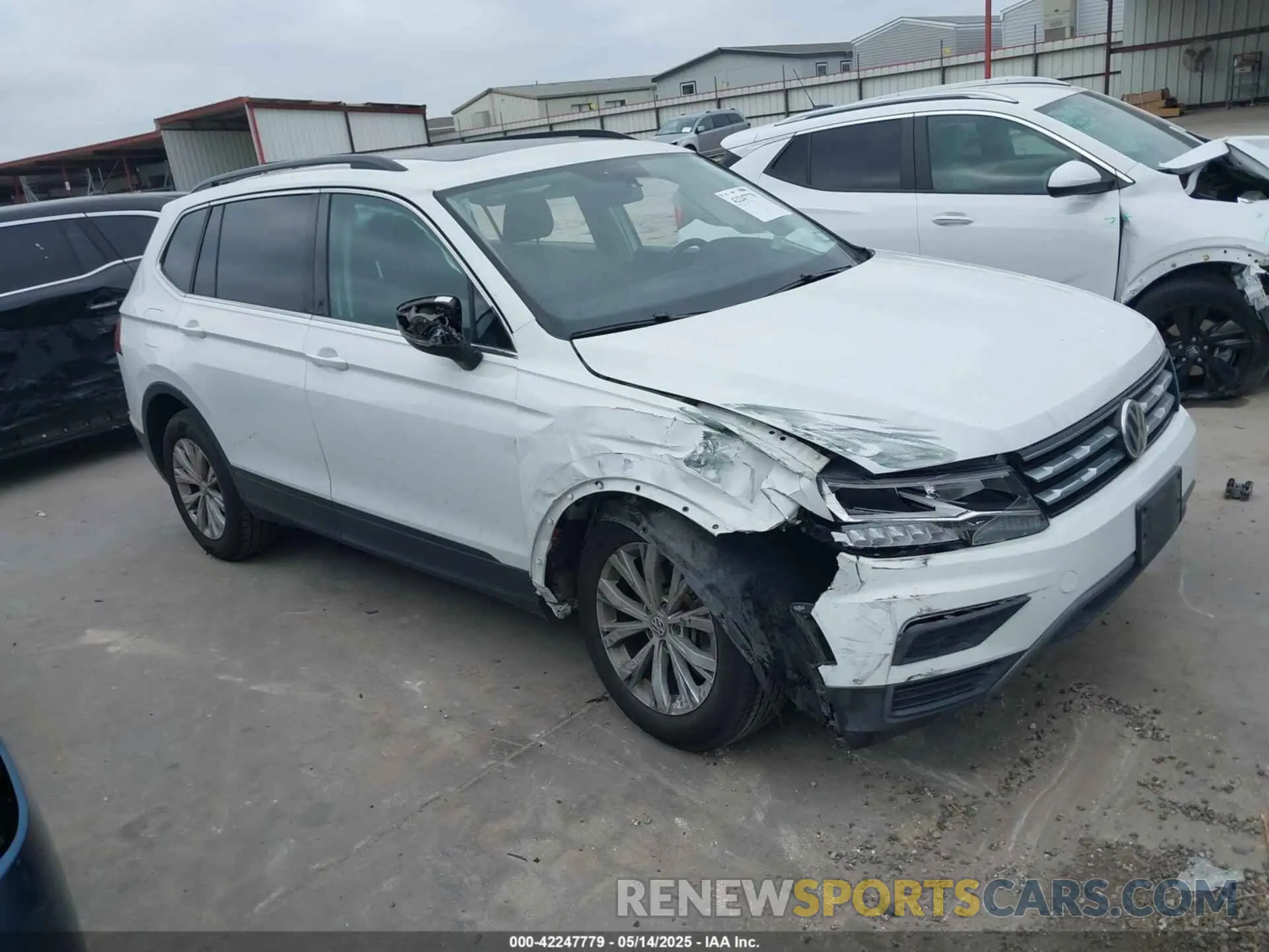 1 Photograph of a damaged car 3VV3B7AX2KM044451 VOLKSWAGEN TIGUAN 2019