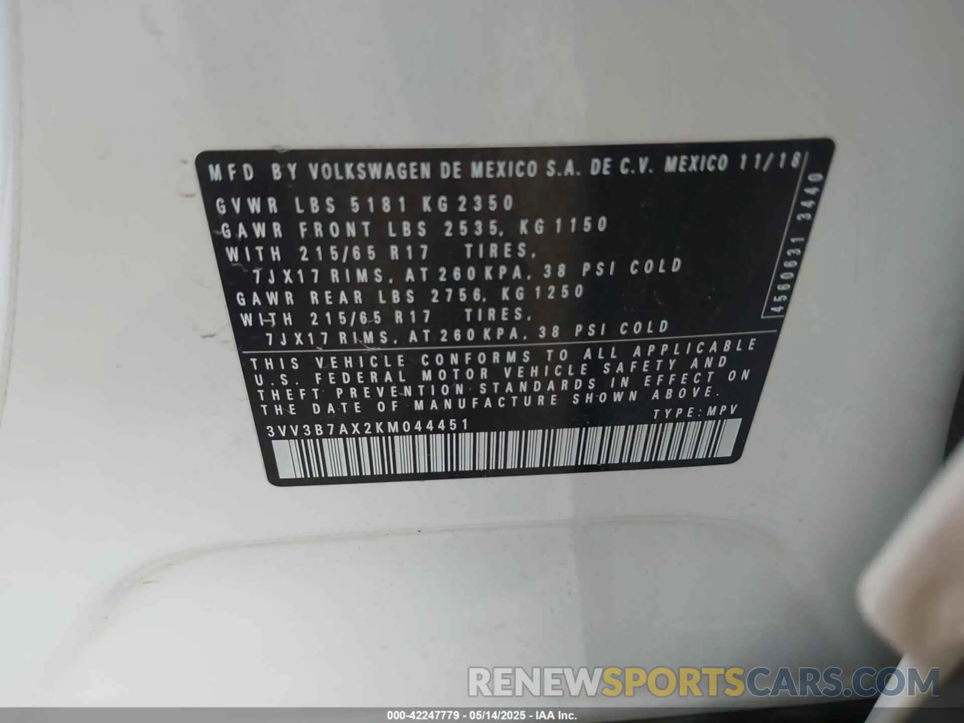 9 Photograph of a damaged car 3VV3B7AX2KM044451 VOLKSWAGEN TIGUAN 2019