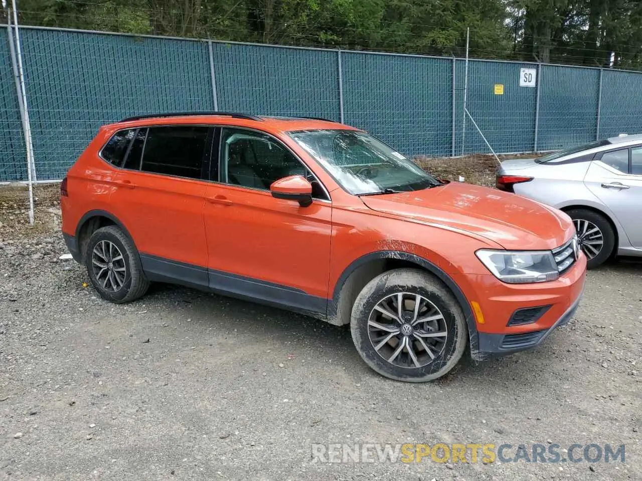 4 Photograph of a damaged car 3VV3B7AX2KM128902 VOLKSWAGEN TIGUAN 2019