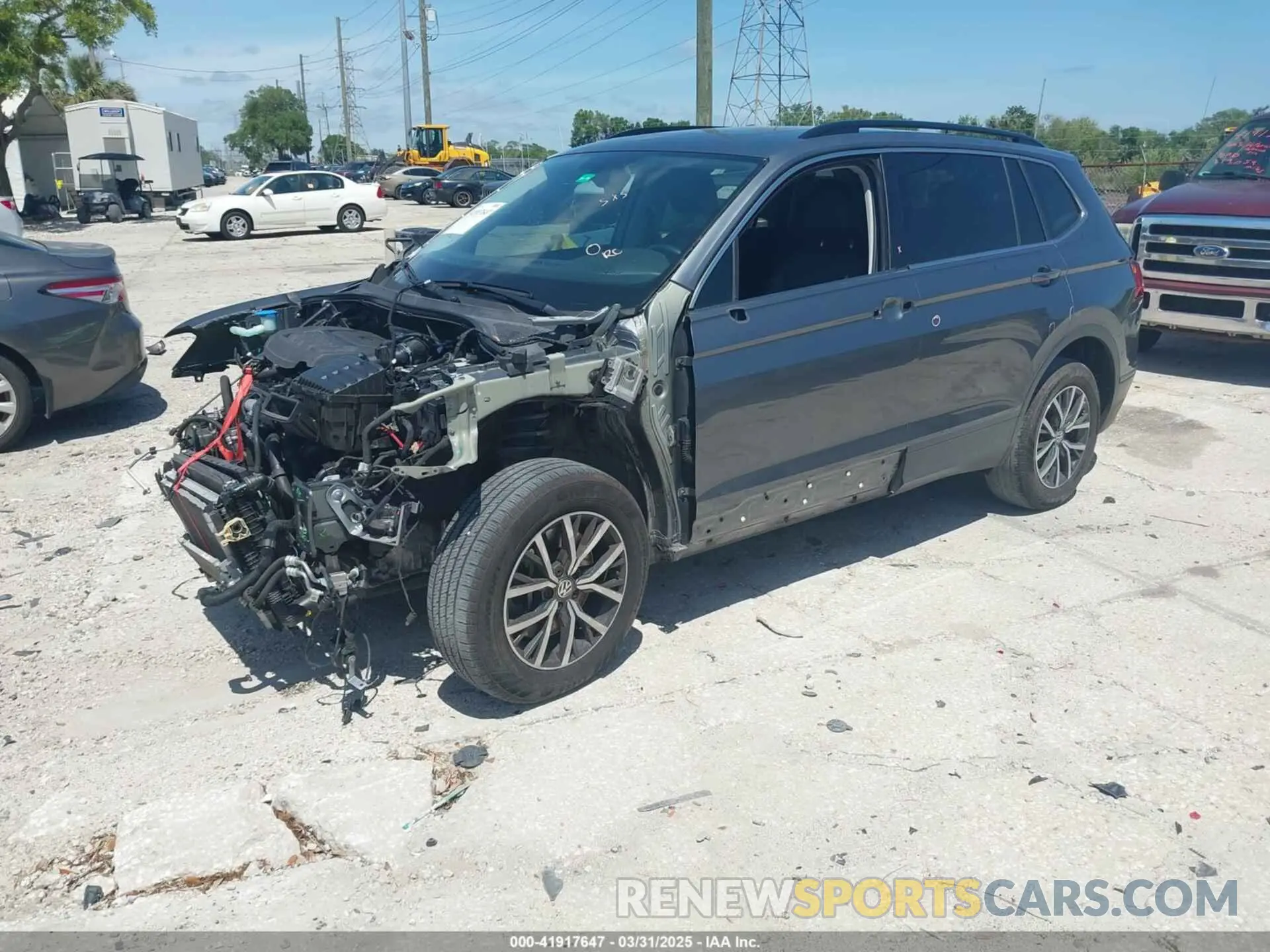2 Photograph of a damaged car 3VV3B7AX2KM147949 VOLKSWAGEN TIGUAN 2019