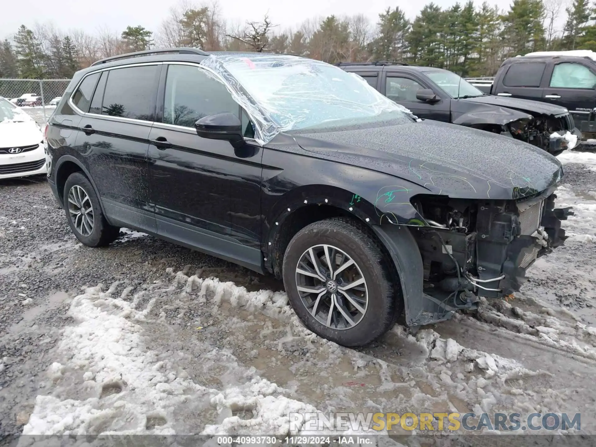 1 Photograph of a damaged car 3VV3B7AX2KM196407 VOLKSWAGEN TIGUAN 2019